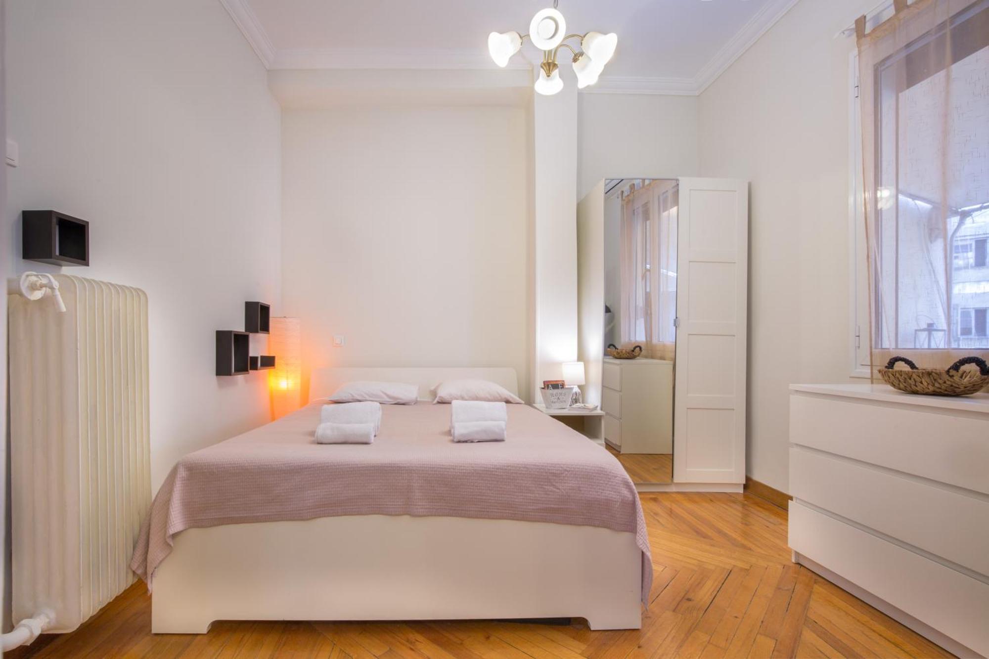 Downtown Quiet Apartment On A Pedestrian Street Athens Exterior photo